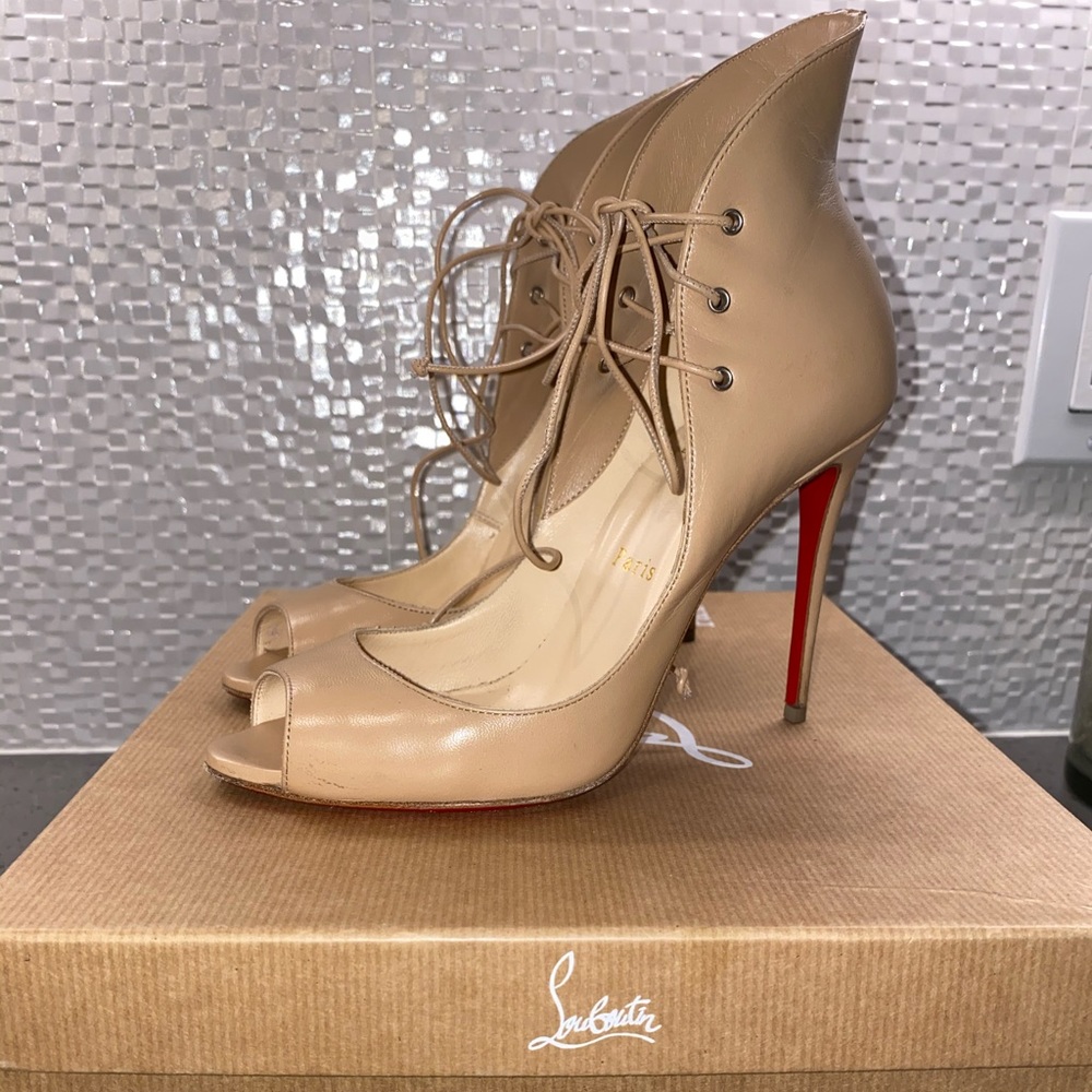 Christian Louboutin Megavamp 100